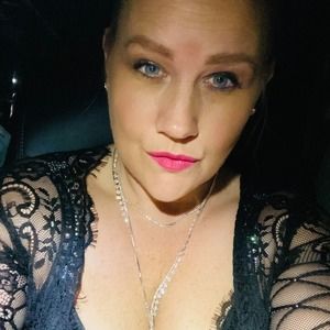 Meet your Posher, Loreen